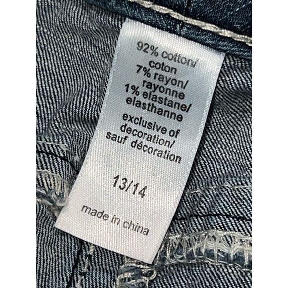 Maurices Light Wash Denim Capris Size 13/14 #124 - Picture 4 of 6